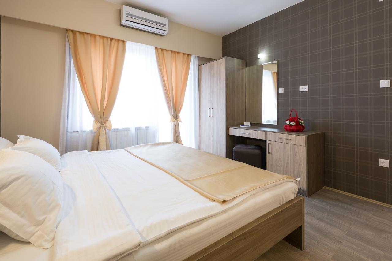 Hotel Sabor Belgrado Esterno foto